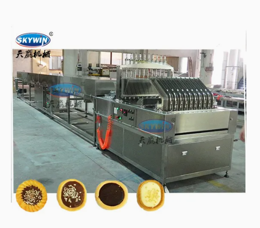 M&aacute;quina para fabricar galletas de chocolate Skywin, dep&oacute;sito de mermelada y t&uacute;nel de enfriamiento